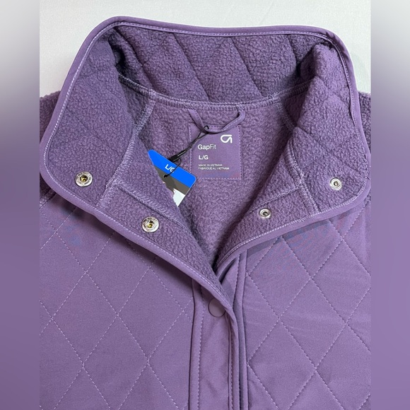 GapFit Women's Fleece Sherpa Purple Jacket NWT - Picture 4 of 6